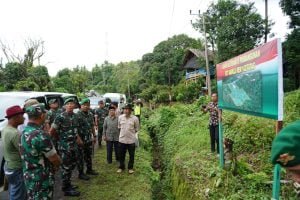 Pangdam Hasanuddin : Keberadaan Korem 142/Tatag Bantu Atasi Kesulitan Masyarakat