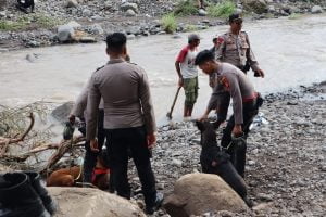 Hari Ketiga Pencarian Korban Tanah Longsor di Gowa, Unit Polsatwa K9 Diturunkan | NEWS TV