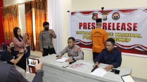 Polres Pangkep Menggelar Pres Ralease, Terkait Penganiayaan Menggunakan Sajam | NEWS TV