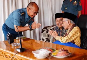 Kapuspen TNI Peletakan Batu Pertama Pembangunan Pondok Pesantren Jati Diri Bangsa | NEWS TV Kapuspen TNI Peletakan Batu Pertama Pembangunan Pondok Pesantren Jati Diri Bangsa | NEWS TV