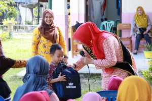 BUNDA PAUD MEMANTAU SEKOLAH DASAR DI KECAMATAN LEMBANG | NEWS TV